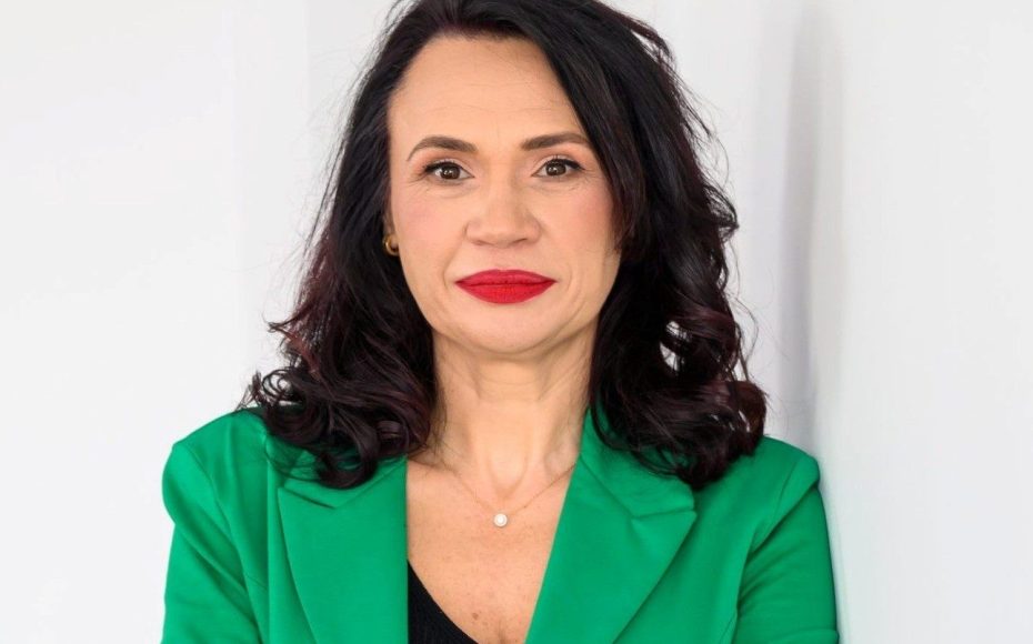 How to choose the right manager for your team? Ph.D. Claudia Indreica